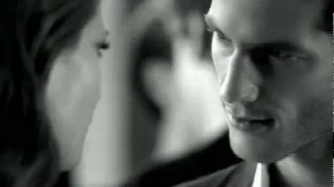 Kadr z reklamy Giorgio Armani - Code Ultimate
