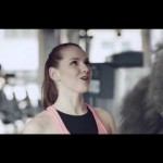 Biedronka - Struś na siłowni